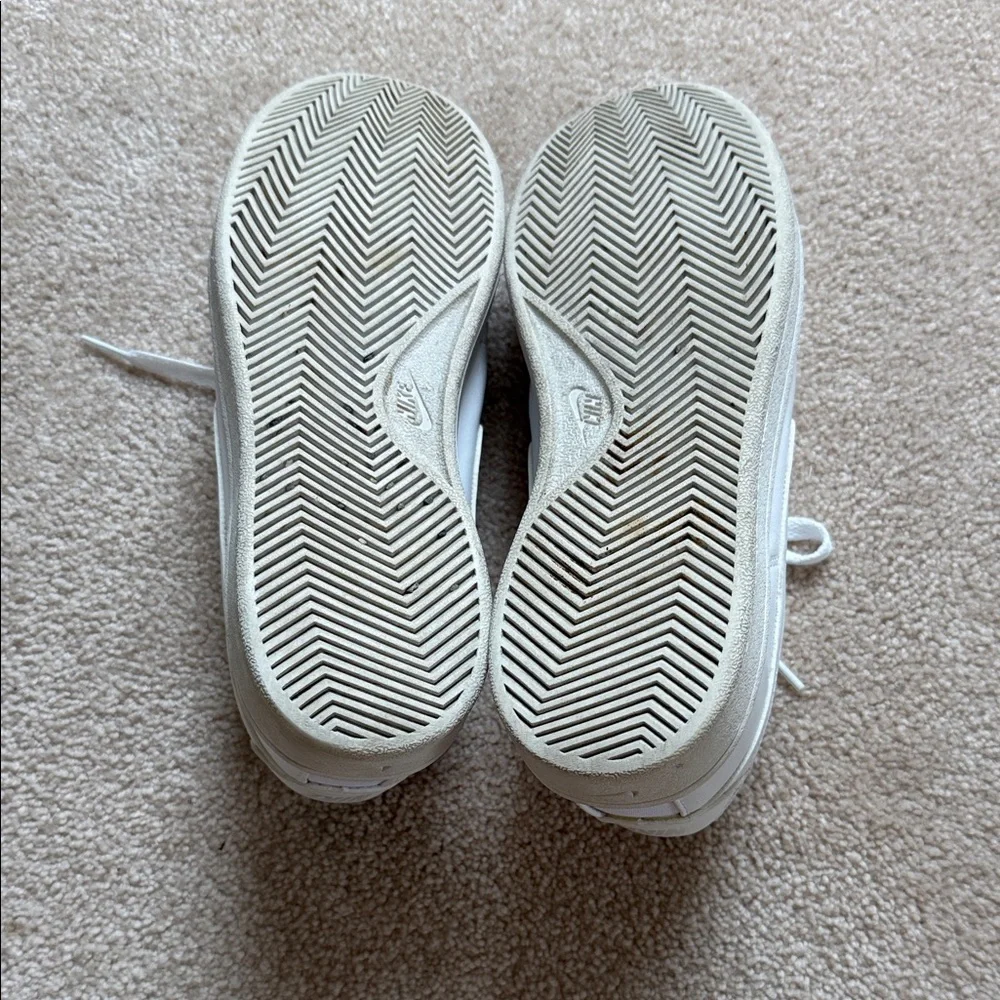 Nike Court Royale White Sneakers Women Size 8 - Picture 8 of 8